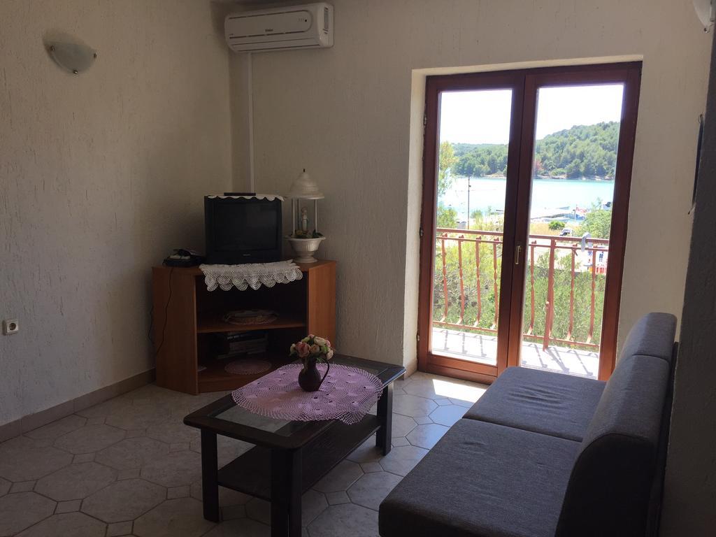 Jadrtovac Apartments Davor מראה חיצוני תמונה