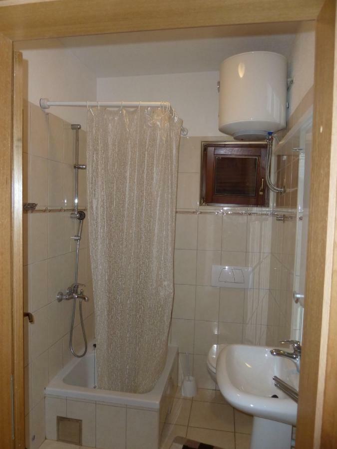 Jadrtovac Apartments Davor חדר תמונה
