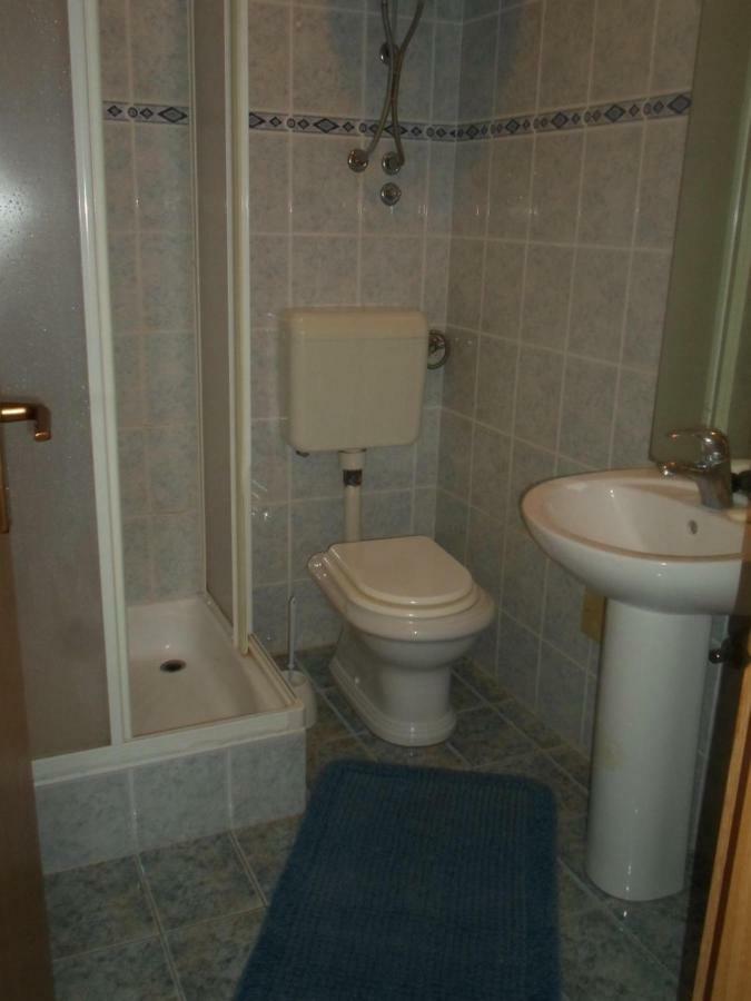 Jadrtovac Apartments Davor חדר תמונה